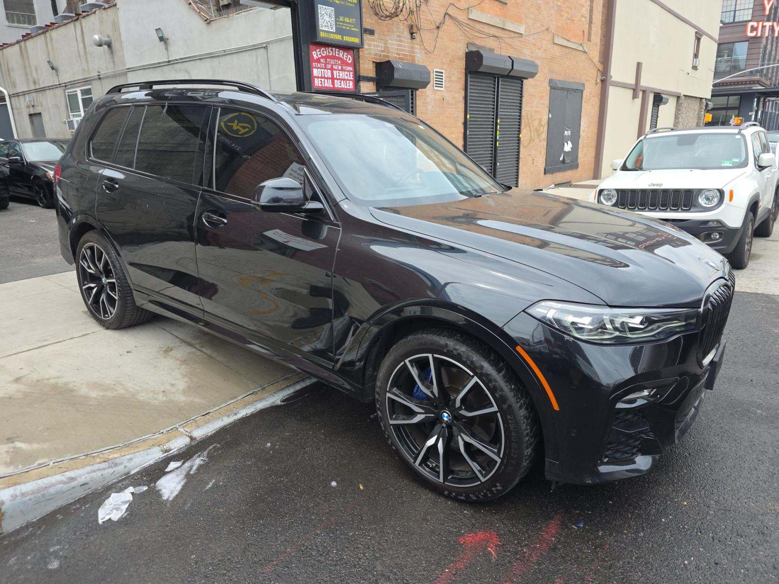 2022 BMW X7 xDrive40i AWD