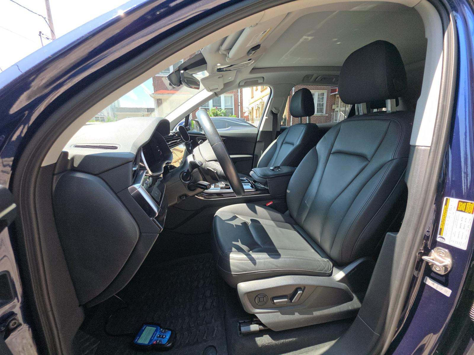 2022 Audi Q7 Premium AWD
