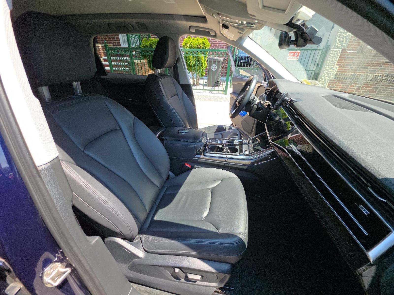 2022 Audi Q7 Premium AWD