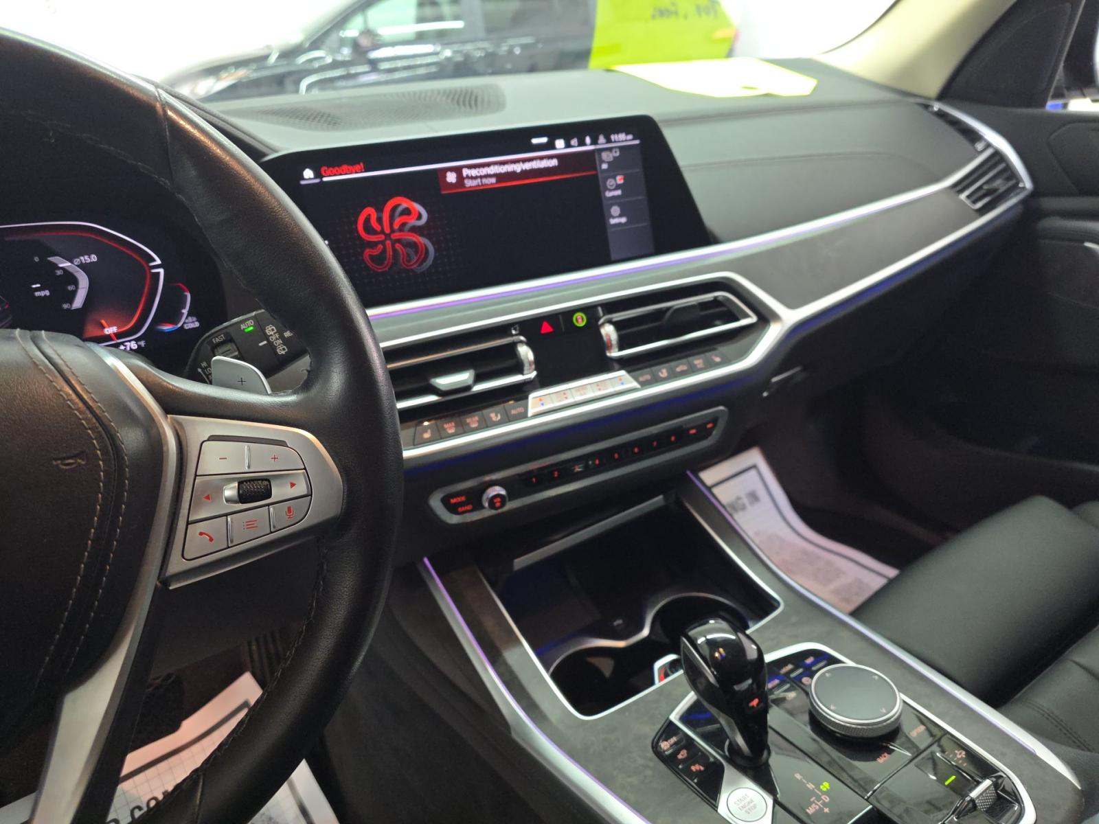 2022 BMW X7 xDrive40i AWD