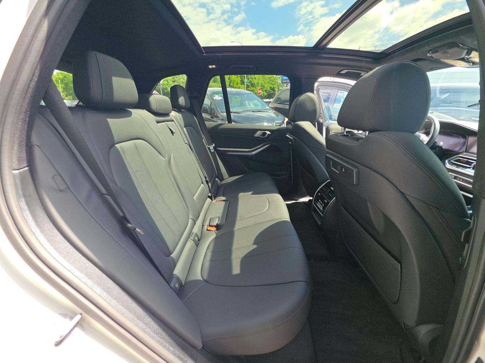 2020 BMW X5 sDrive40i RWD