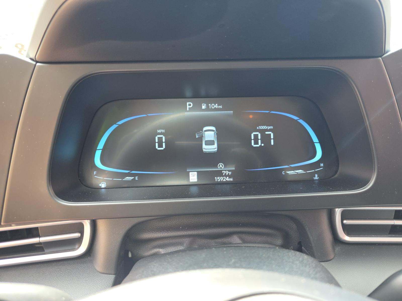 2024 Hyundai Elantra SE FWD