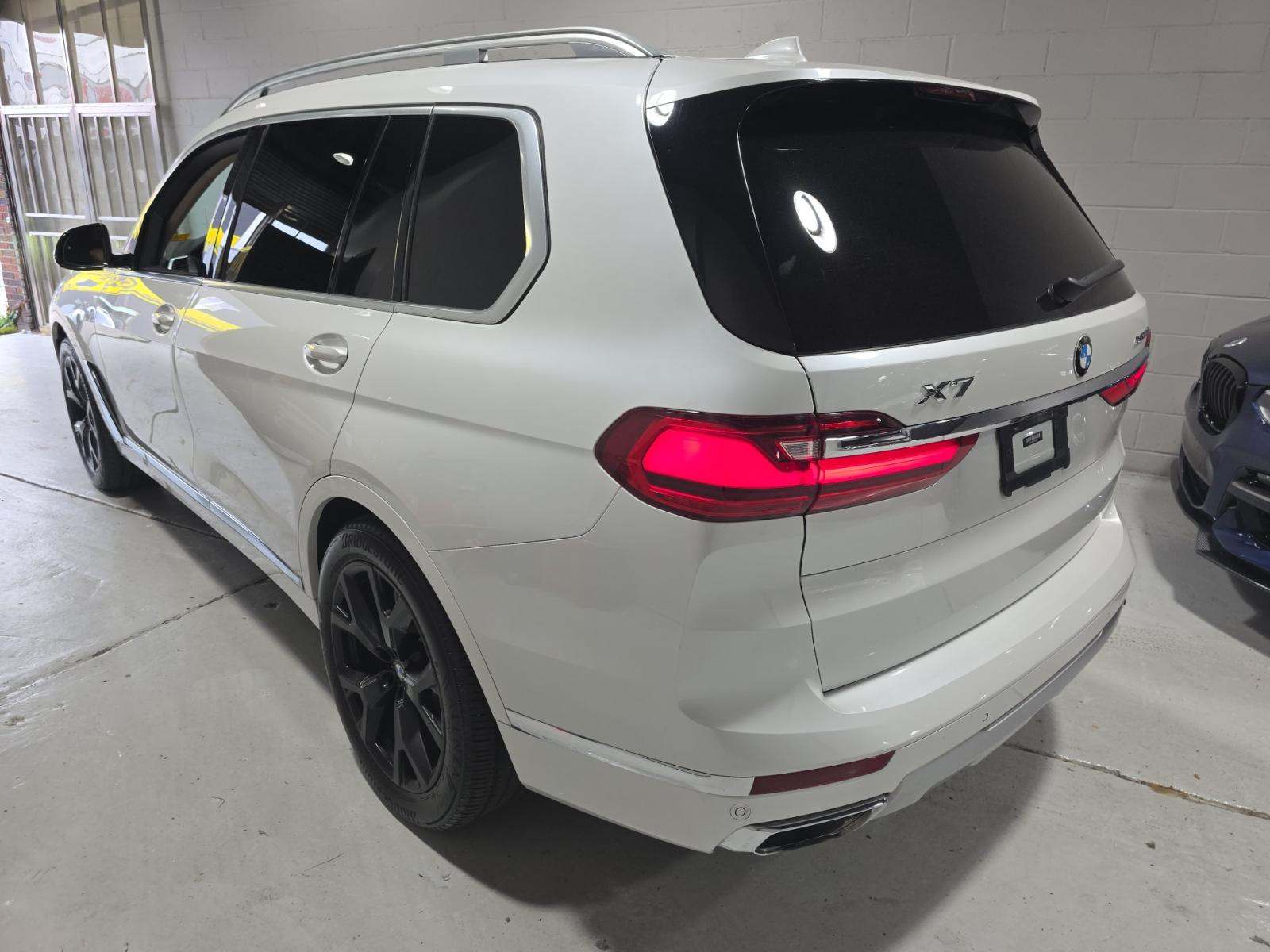 2020 BMW X7 xDrive40i AWD