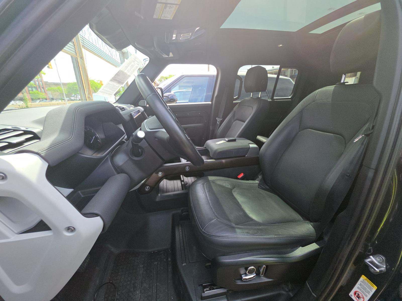2023 Land Rover Defender 130 SE AWD