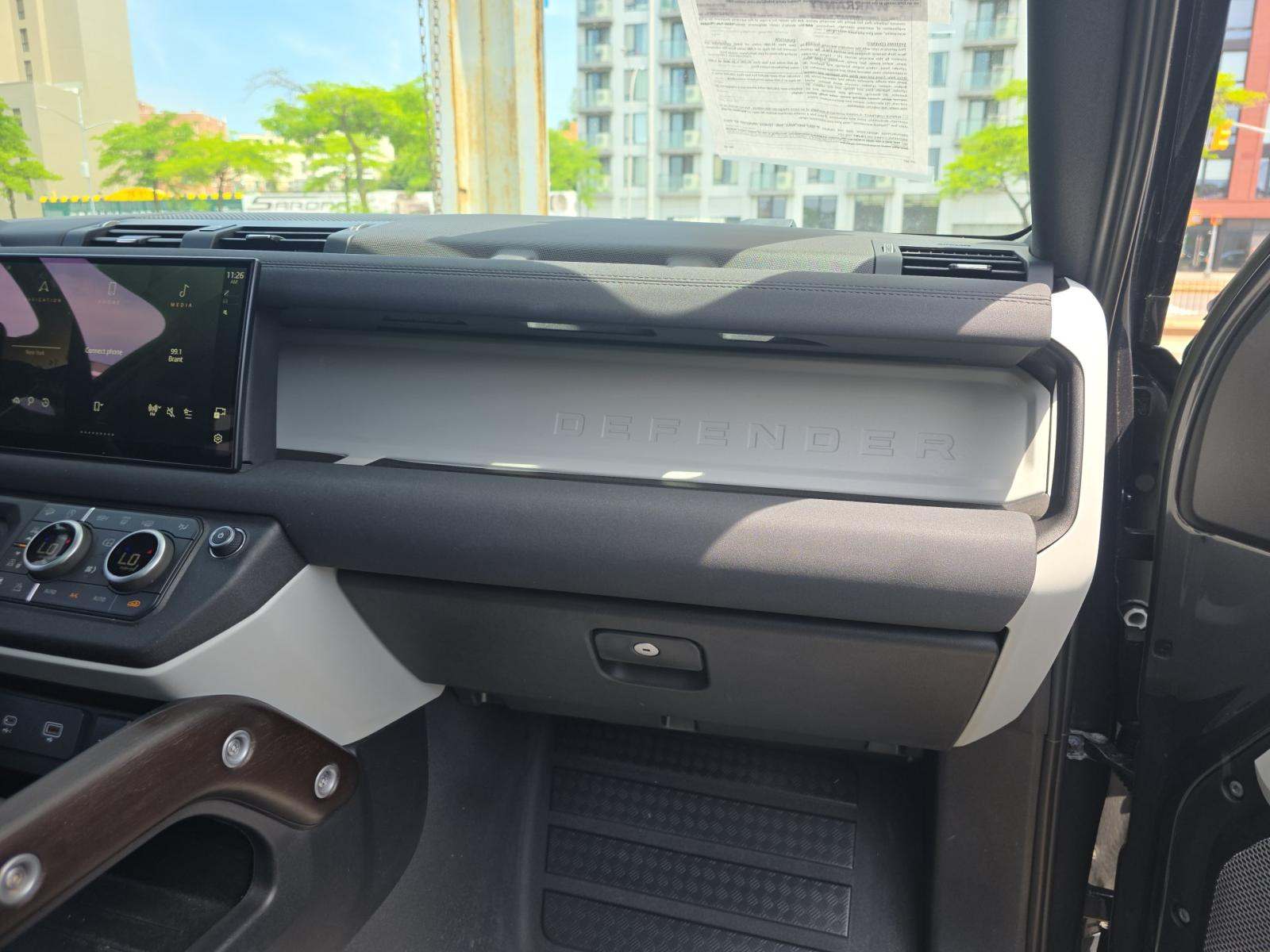 2023 Land Rover Defender 130 SE AWD