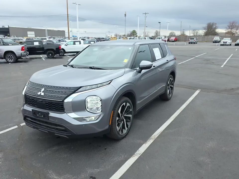 2024 Mitsubishi Outlander SE FWD