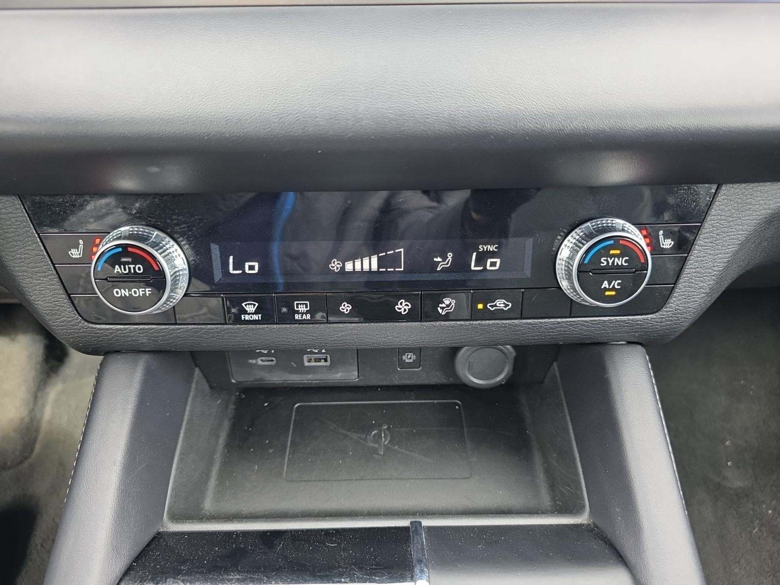 2024 Mitsubishi Outlander SE FWD