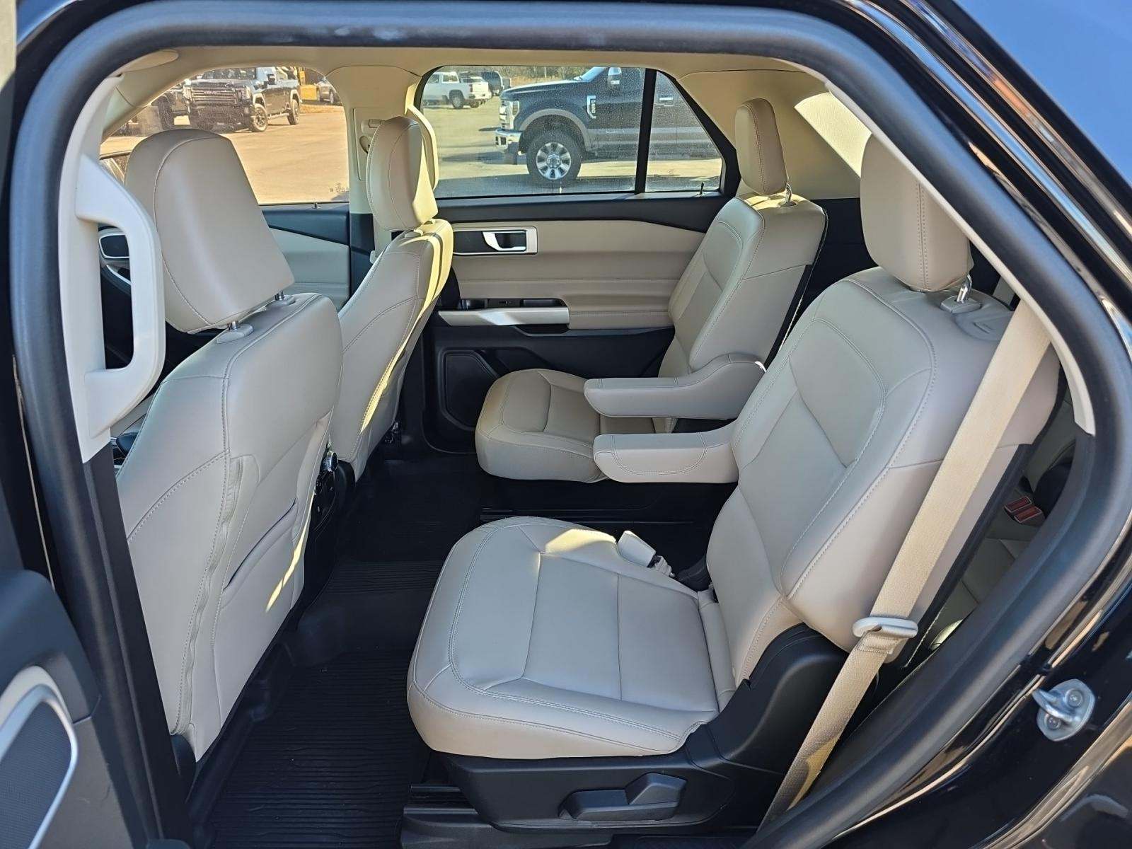 2022 Ford Explorer XLT AWD