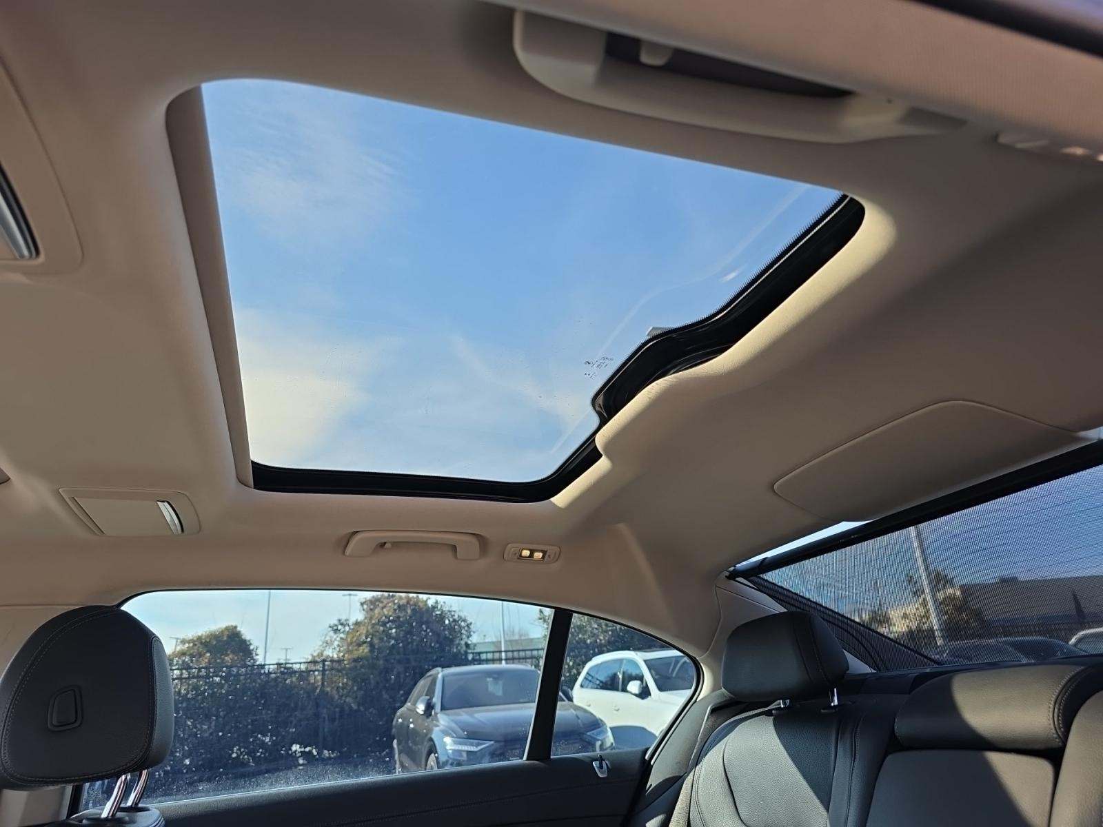 2019 BMW 7 Series 740i RWD