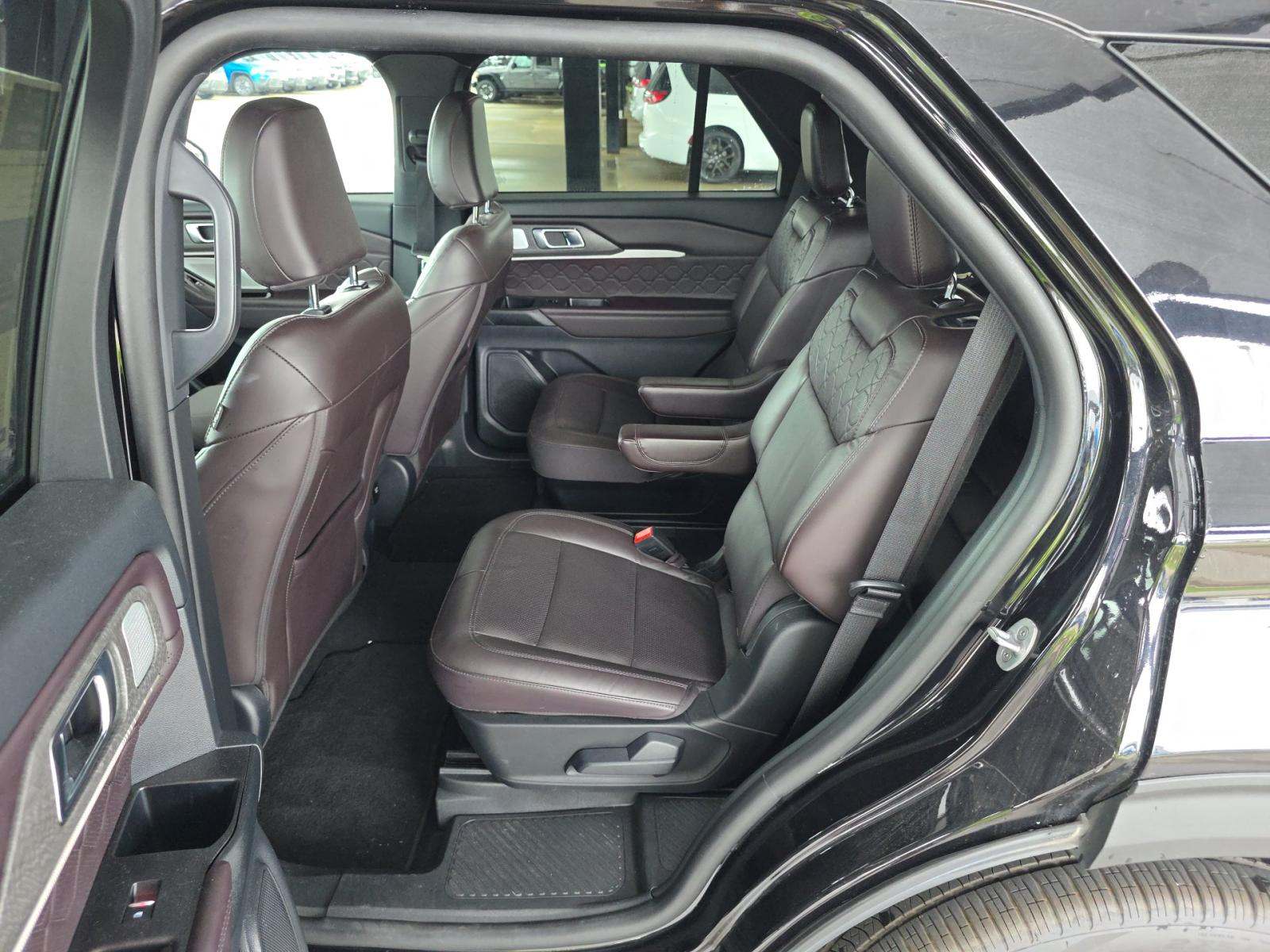 FORD EXPLORER - 9