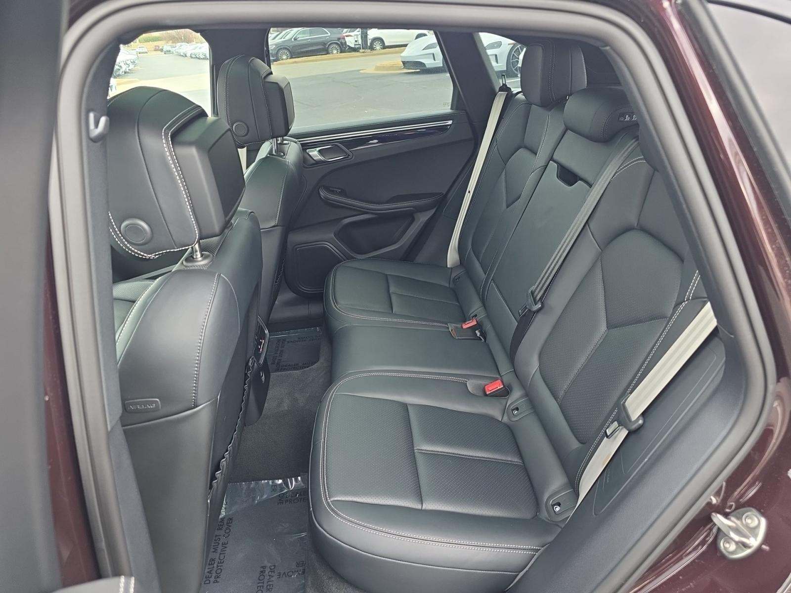 2024 Porsche Macan S AWD