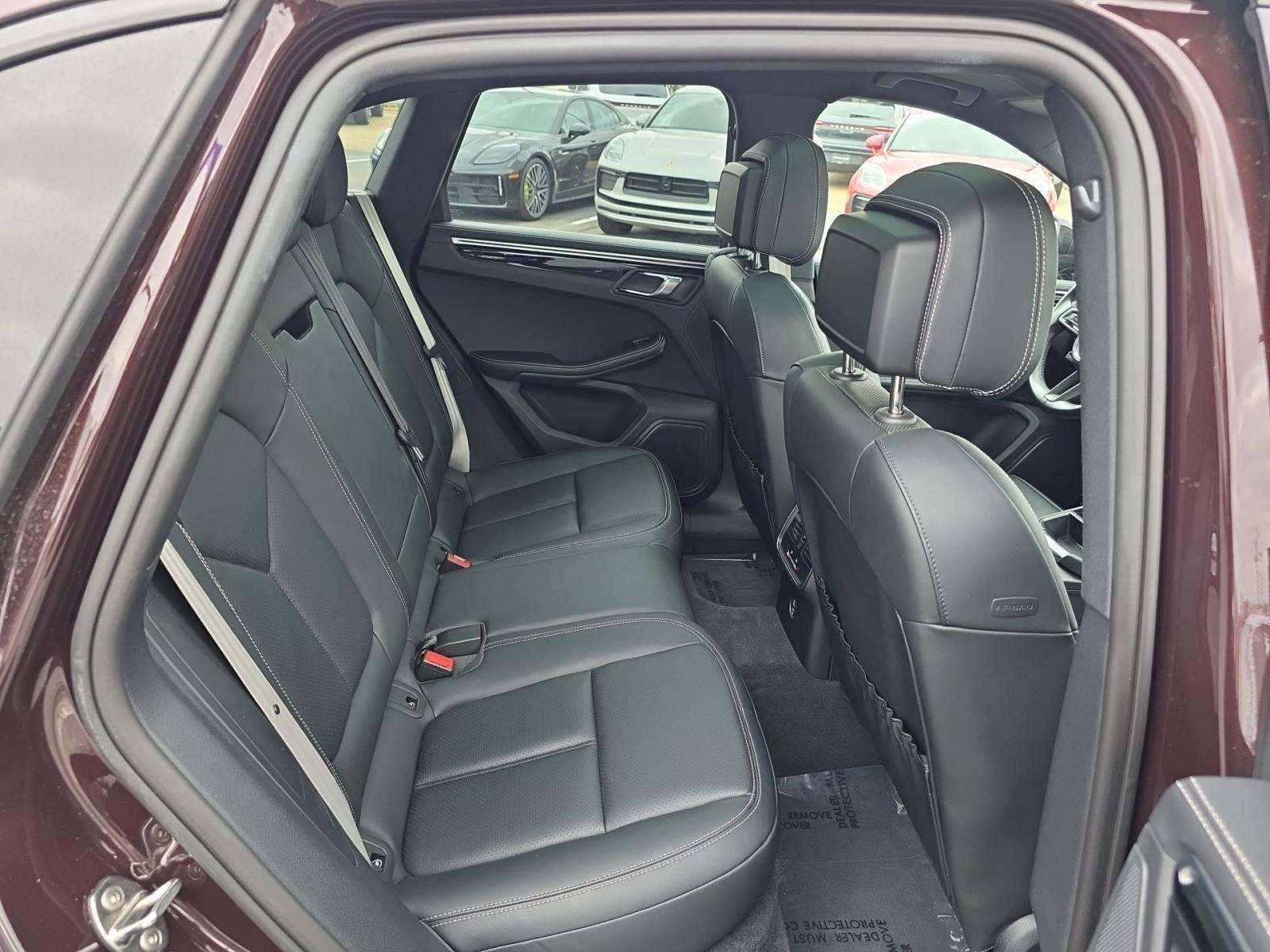 2024 Porsche Macan S AWD