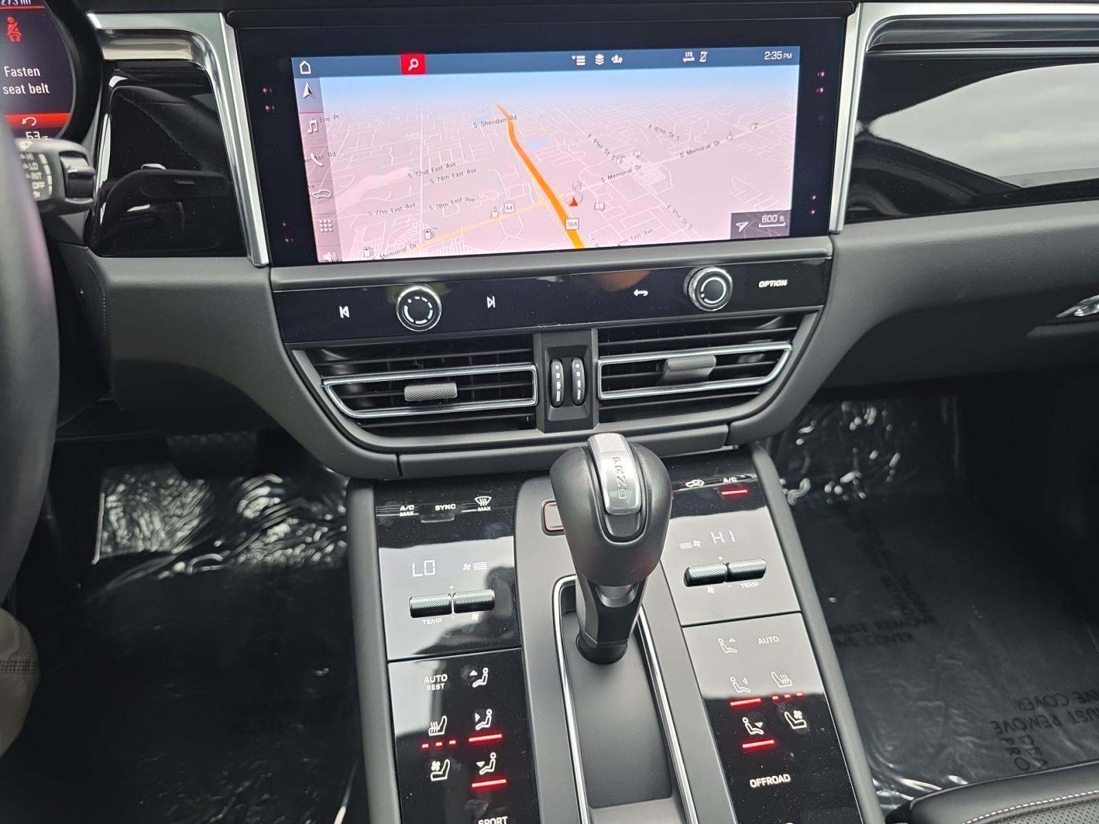 2024 Porsche Macan S AWD