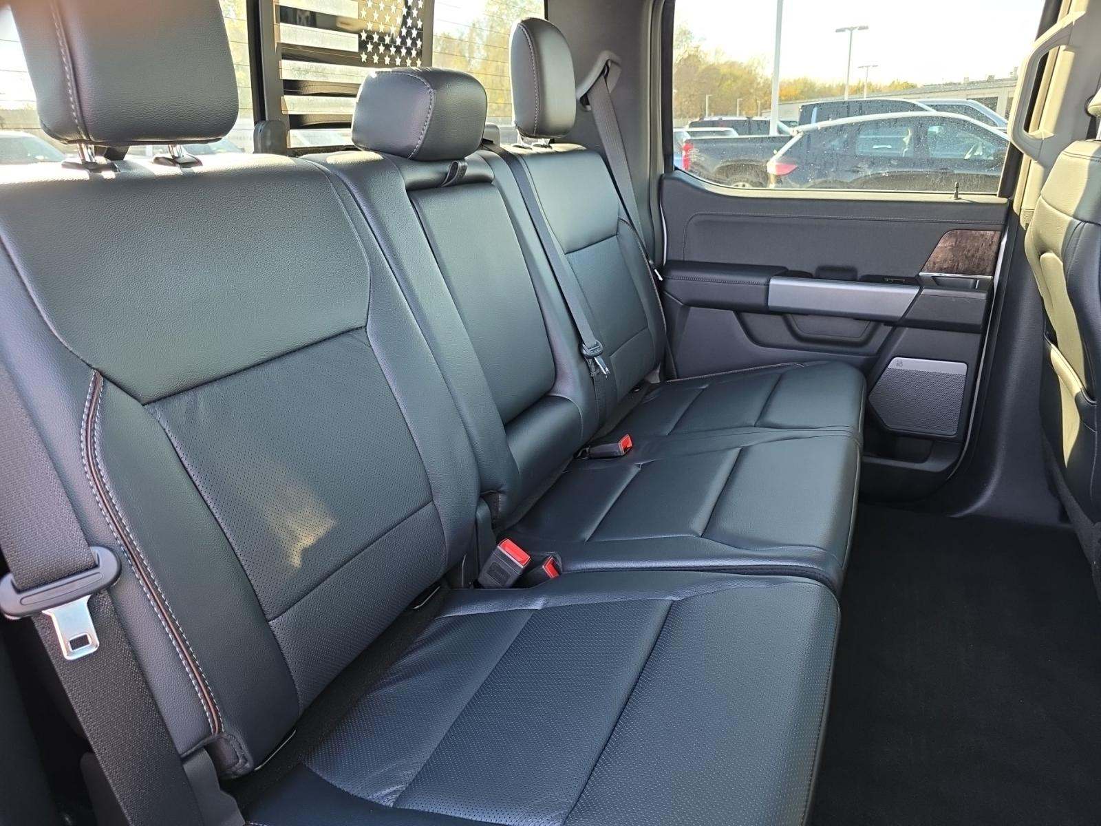 2023 Ford F-150 Hybrid Lariat AWD