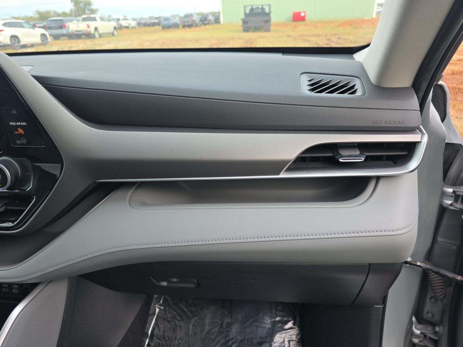 2023 Toyota Highlander LE AWD