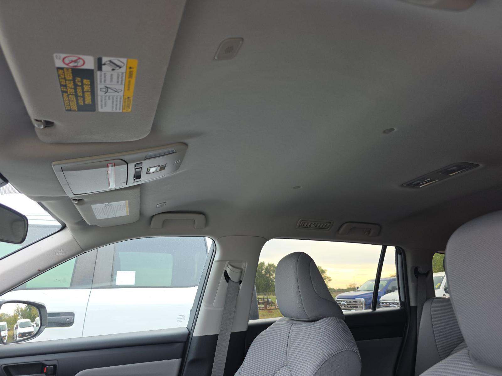 2023 Toyota Highlander LE AWD