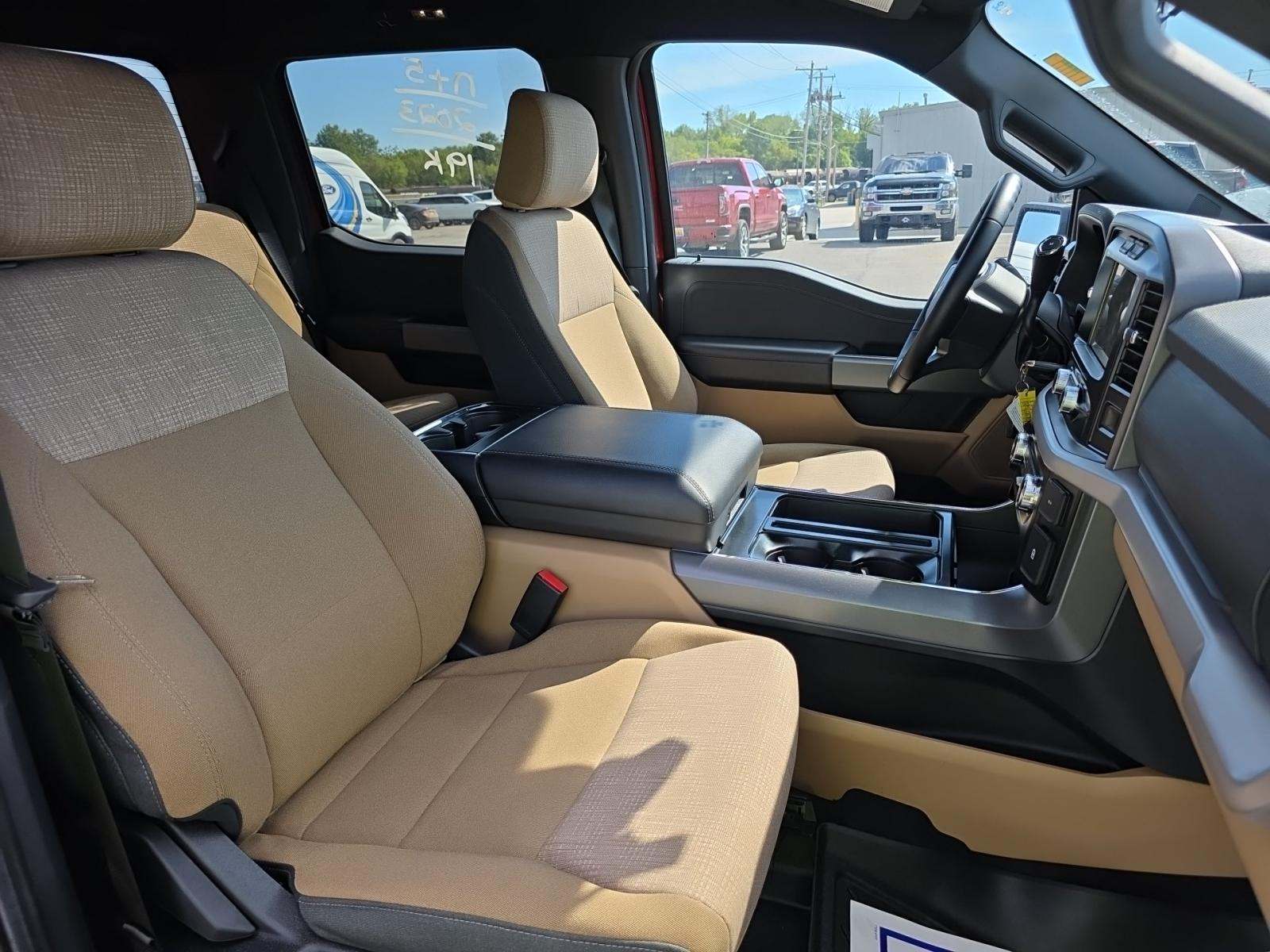 2023 Ford F-150 XLT AWD