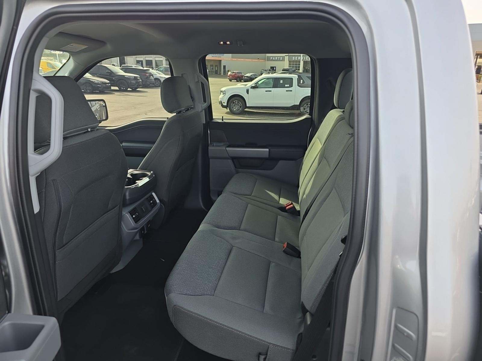 2024 Ford F-150 XLT AWD