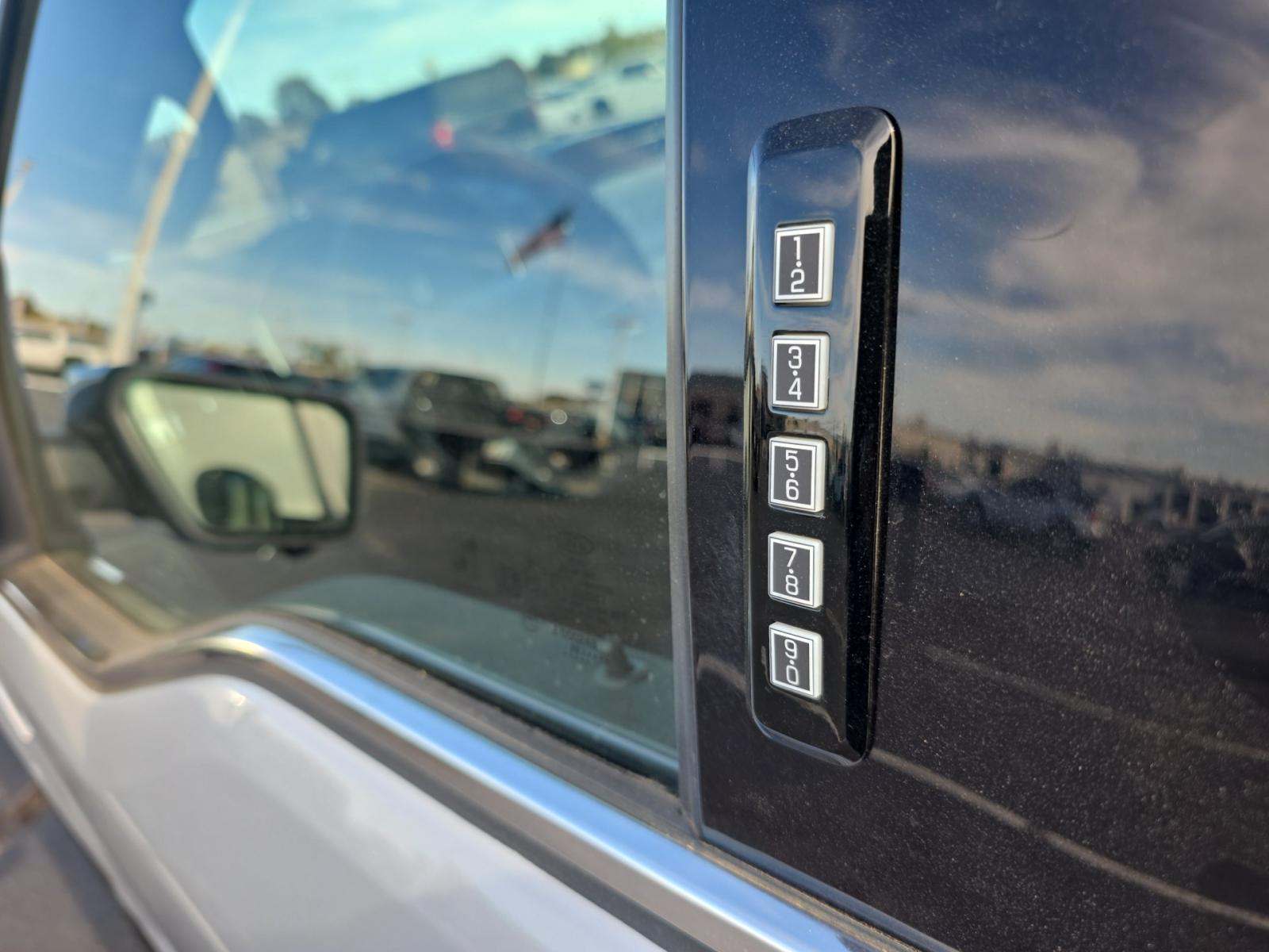 2022 Ford F-150 Lariat AWD