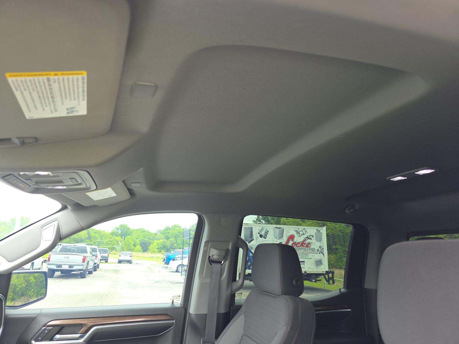 CHEVROLET SILVERADO - 7