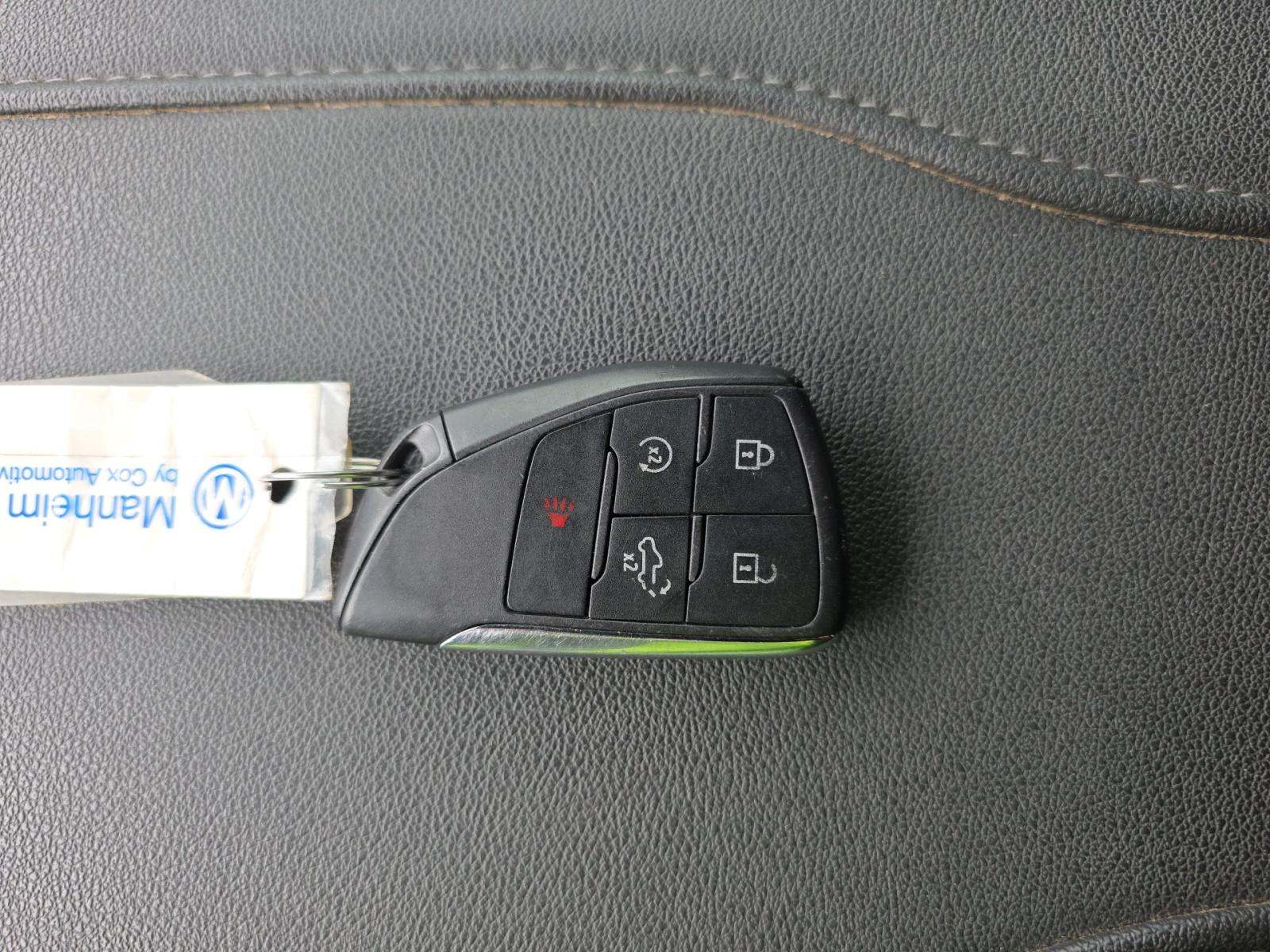 CHEVROLET SILVERADO - 4