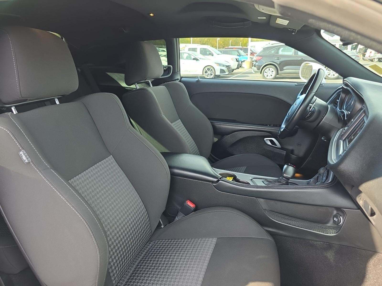 2022 Dodge Challenger GT AWD