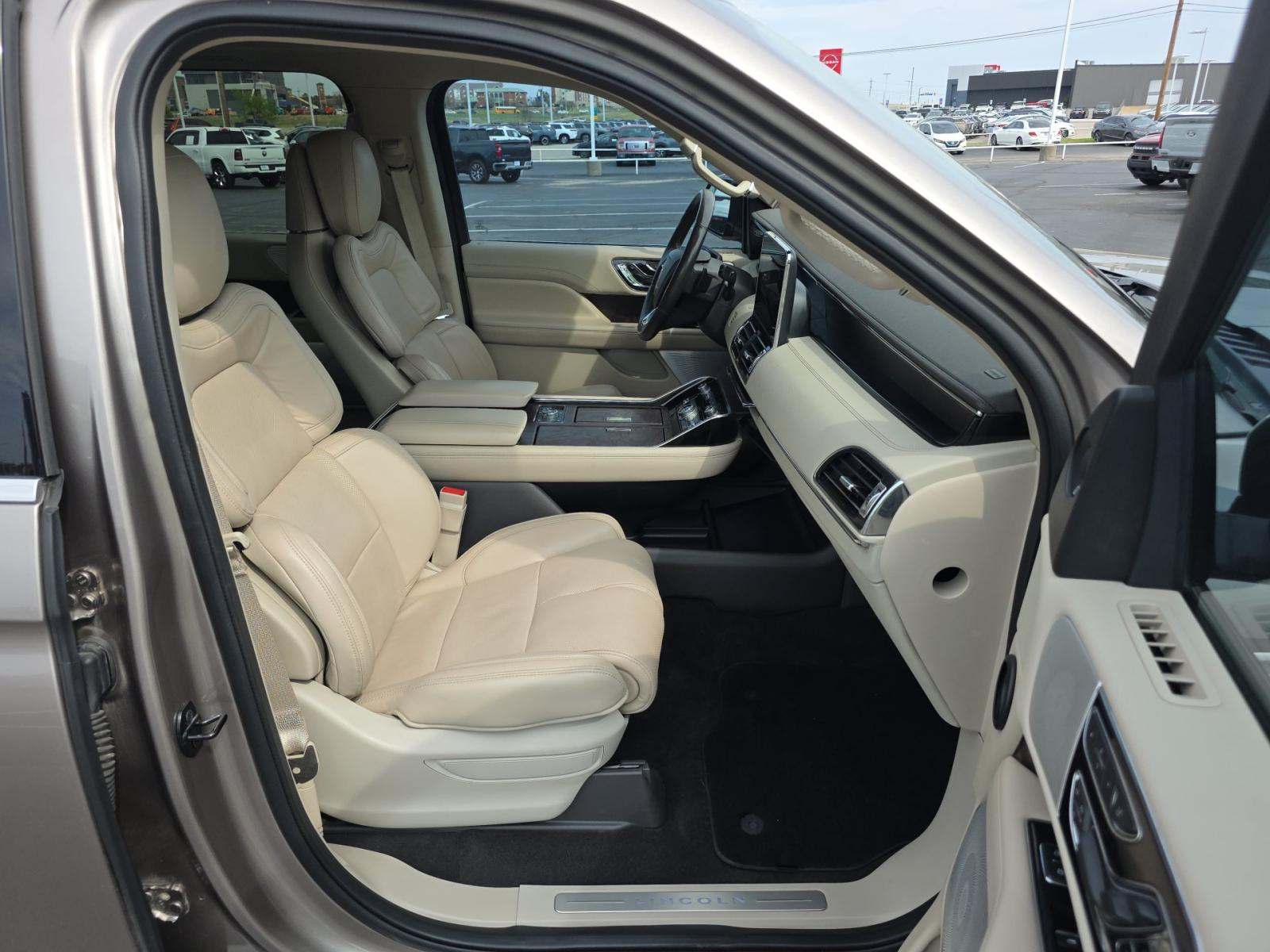 2020 Lincoln Navigator Reserve AWD