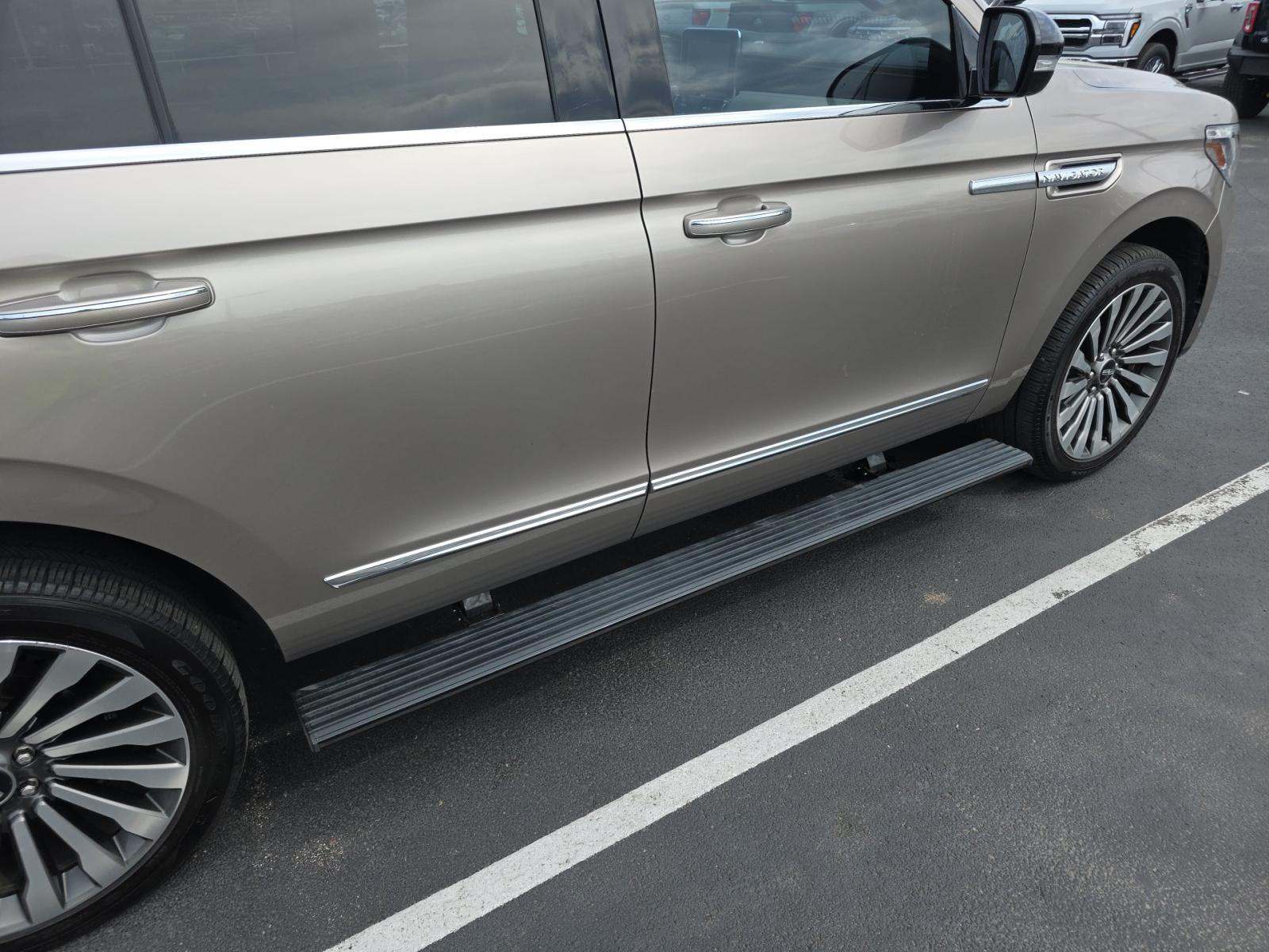 2020 Lincoln Navigator Reserve AWD