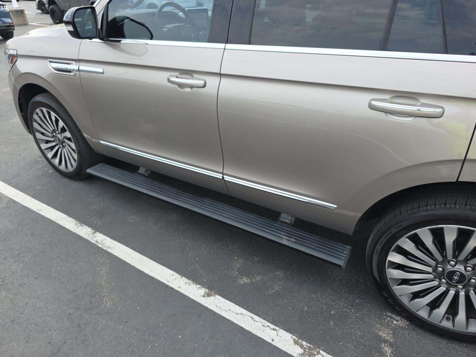 2020 Lincoln Navigator Reserve AWD