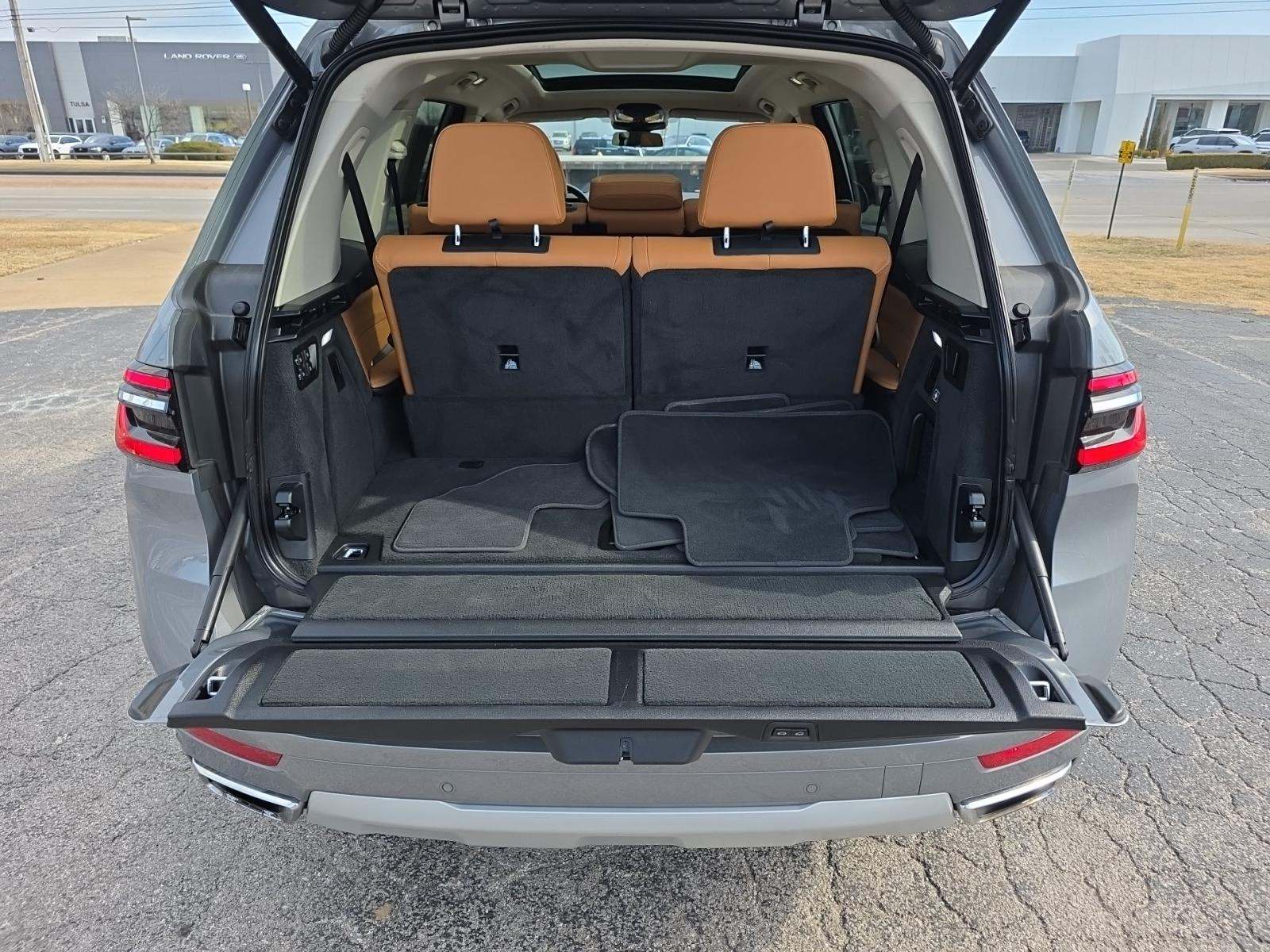 2023 BMW X7 xDrive40i AWD