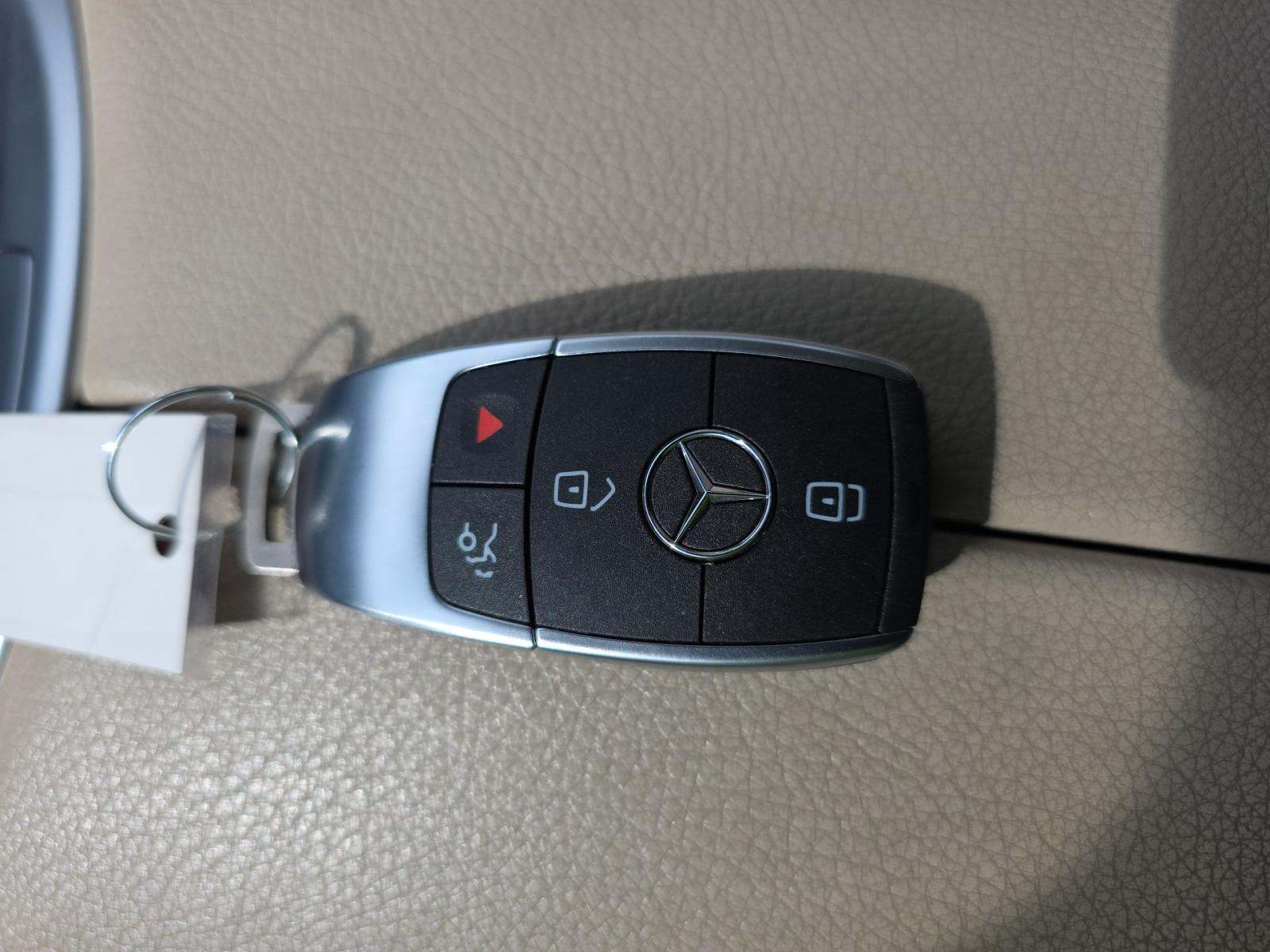 2022 Mercedes-Benz GLC GLC 300 AWD