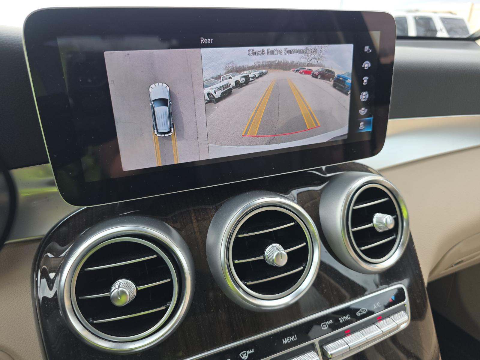 2022 Mercedes-Benz GLC GLC 300 AWD