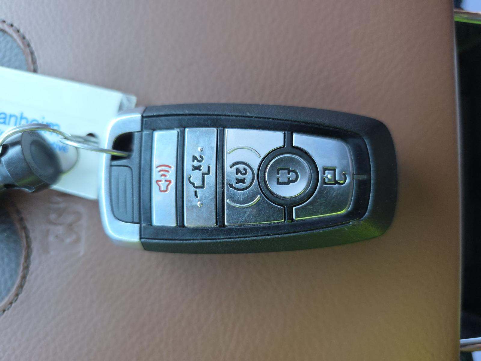 2025 Ford F-150 Hybrid King Ranch AWD