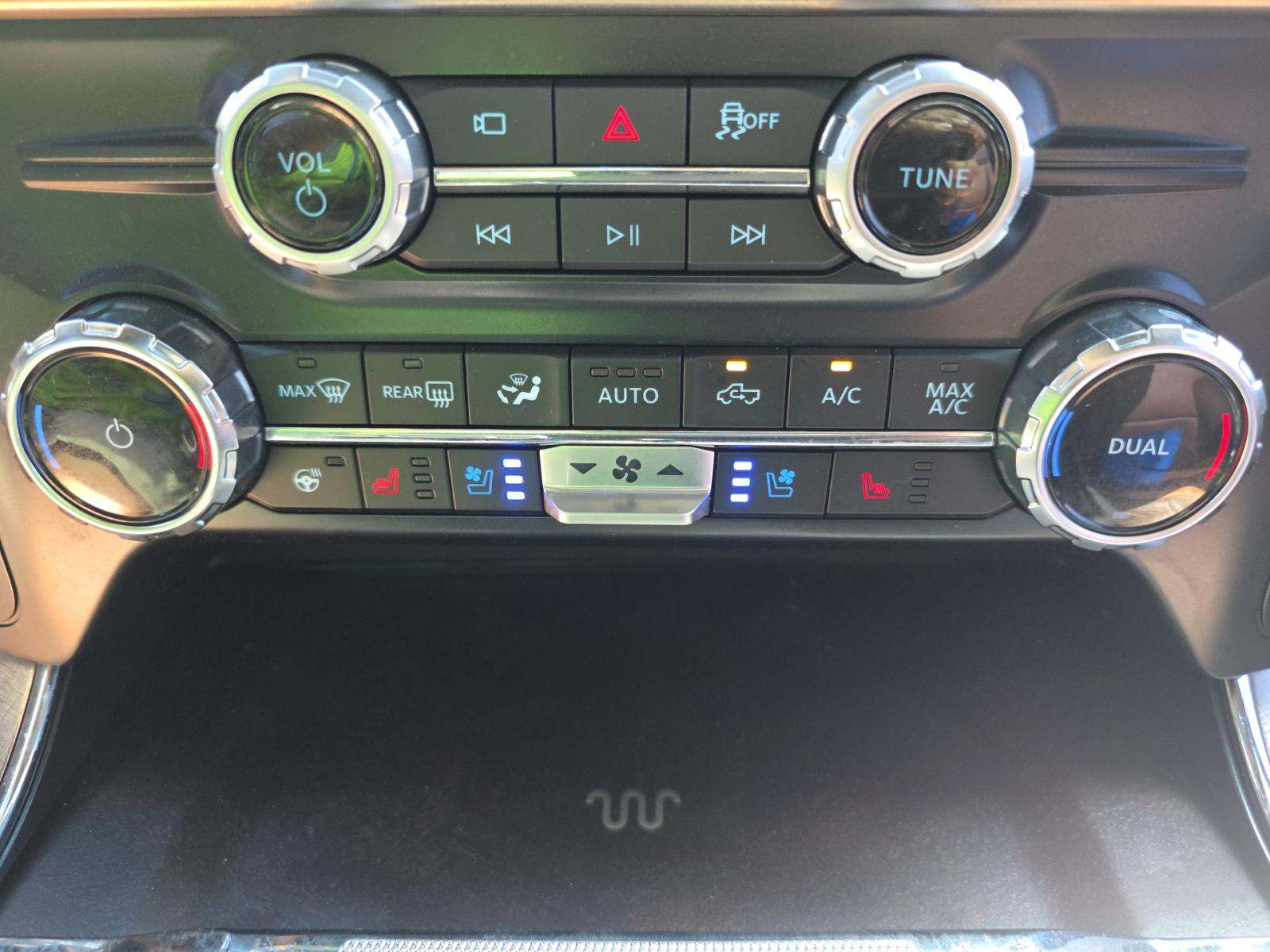 2025 Ford F-150 Hybrid King Ranch AWD