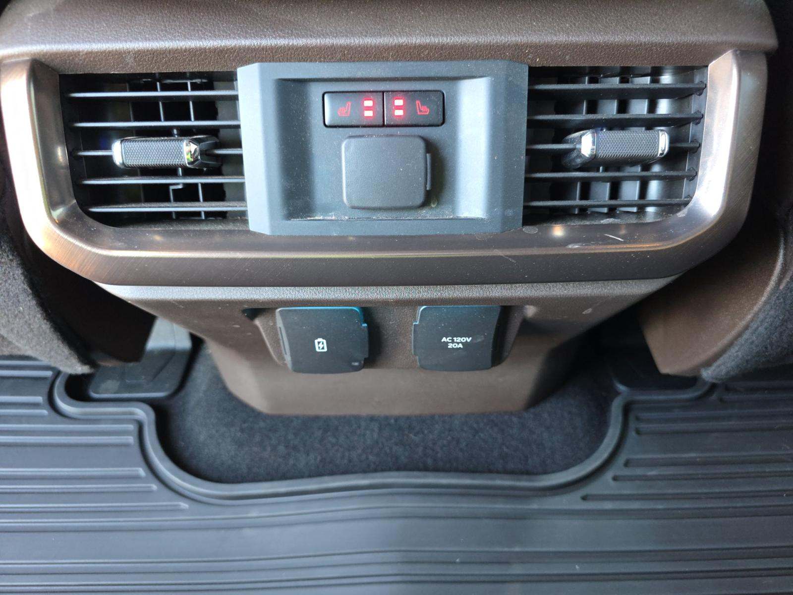 2025 Ford F-150 Hybrid King Ranch AWD