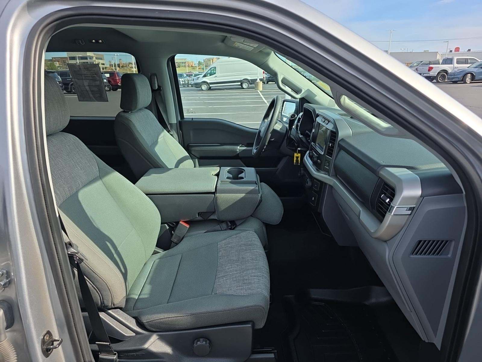 2023 Ford F-150 XLT AWD