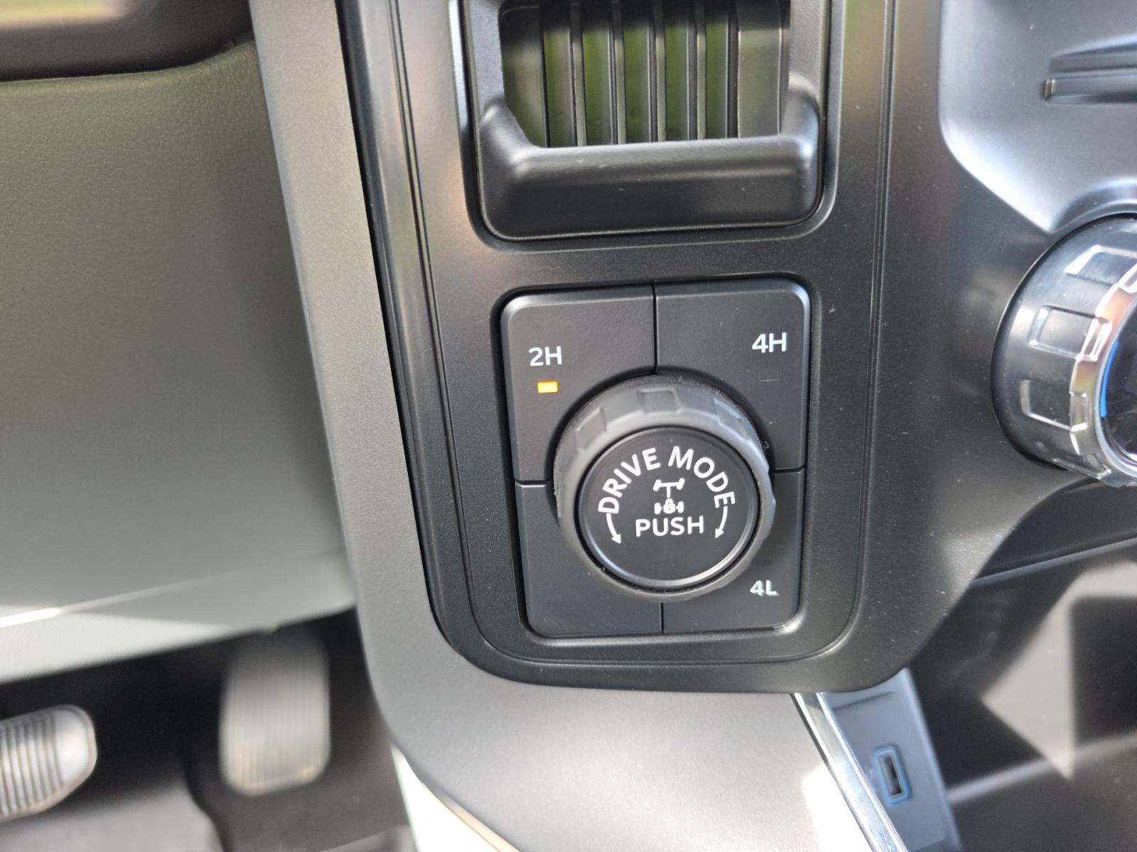 2024 Ford F-150 XLT AWD