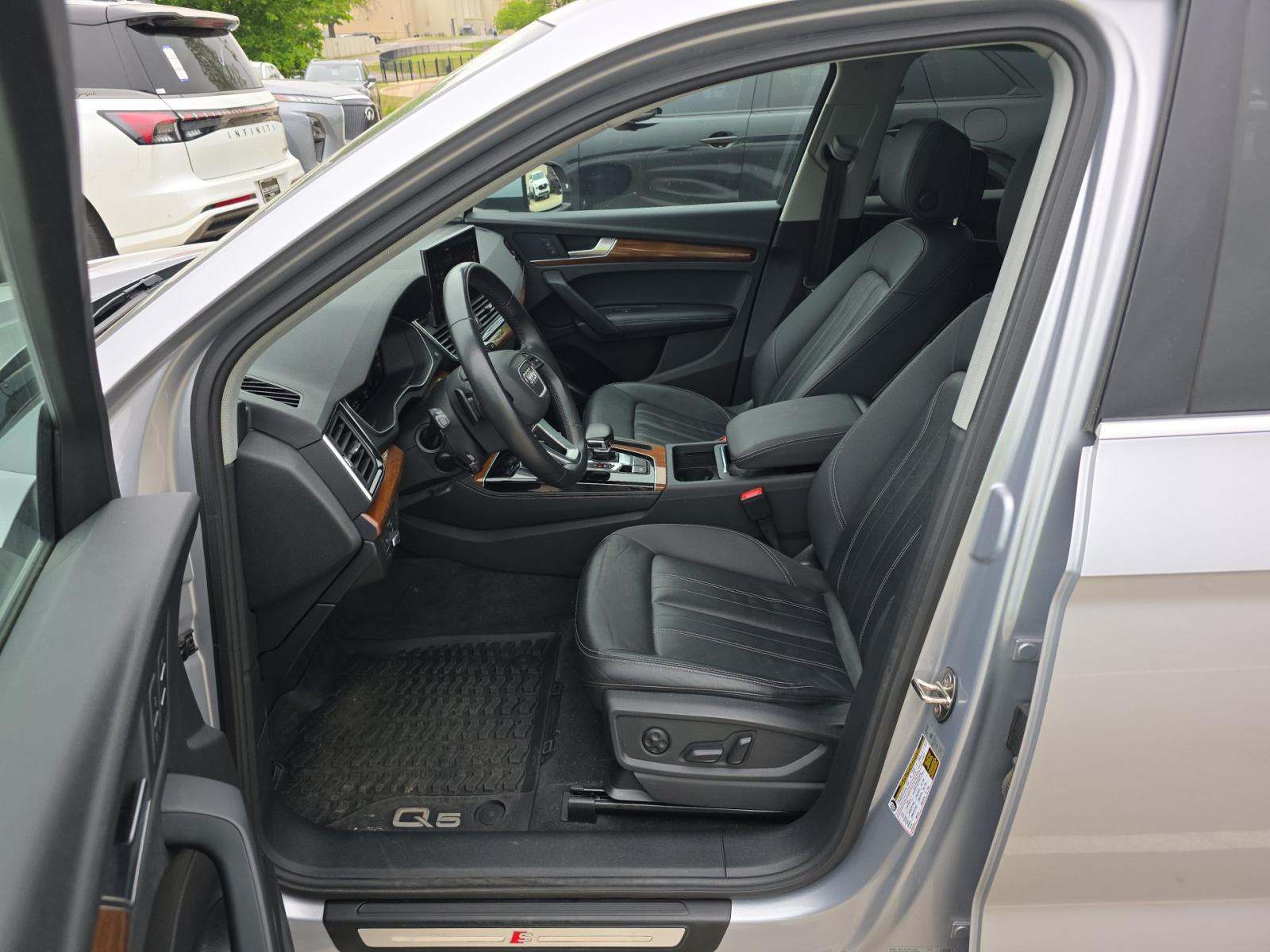 2022 Audi Q5 S line Premium Plus AWD