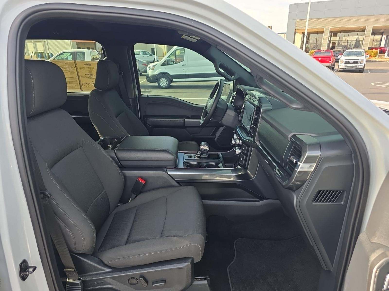 2023 Ford F-150 Hybrid XLT AWD