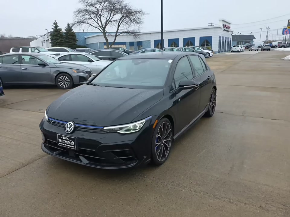 2025 Volkswagen Golf Base AWD