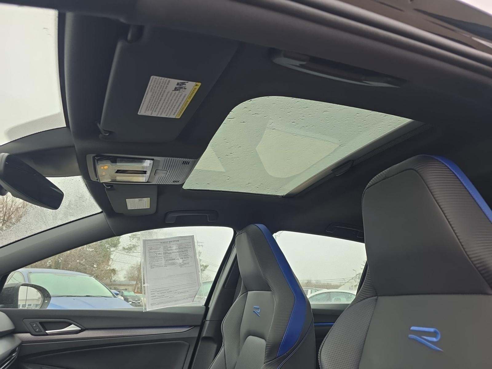 2025 Volkswagen Golf Base AWD