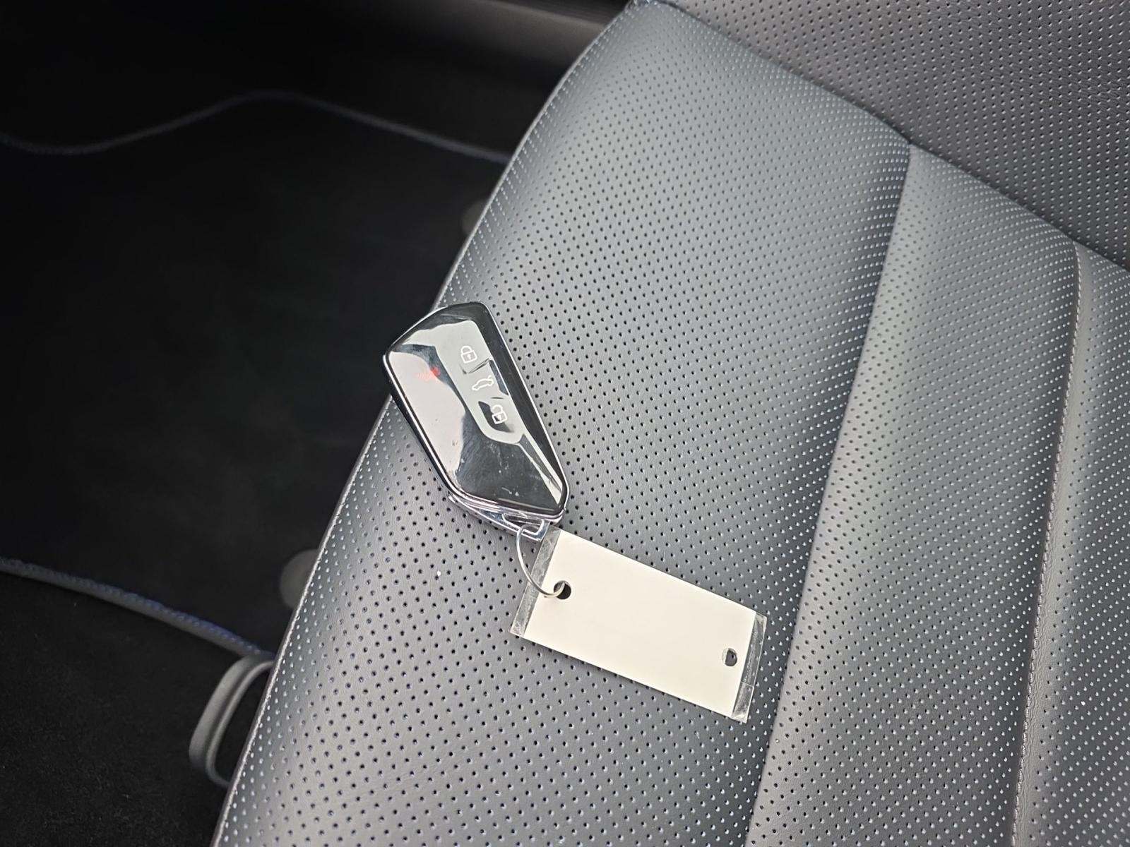 2025 Volkswagen Golf Base AWD