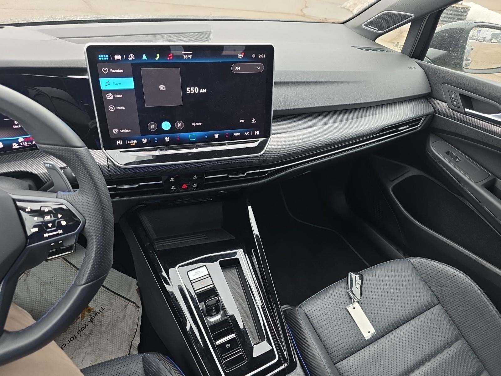 2025 Volkswagen Golf Base AWD