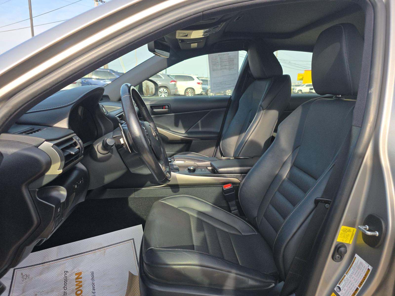 2018 Lexus IS IS 300 F SPORT AWD