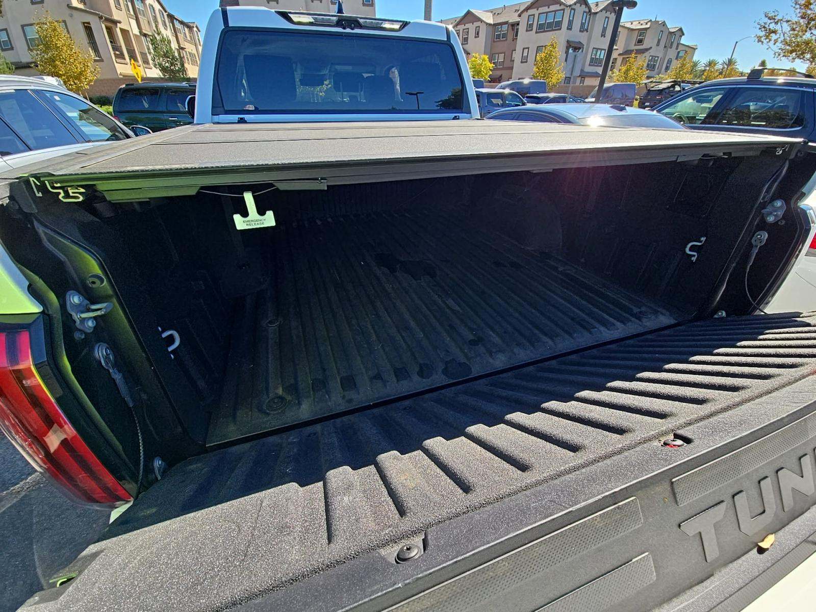 2022 Toyota Tundra Limited RWD