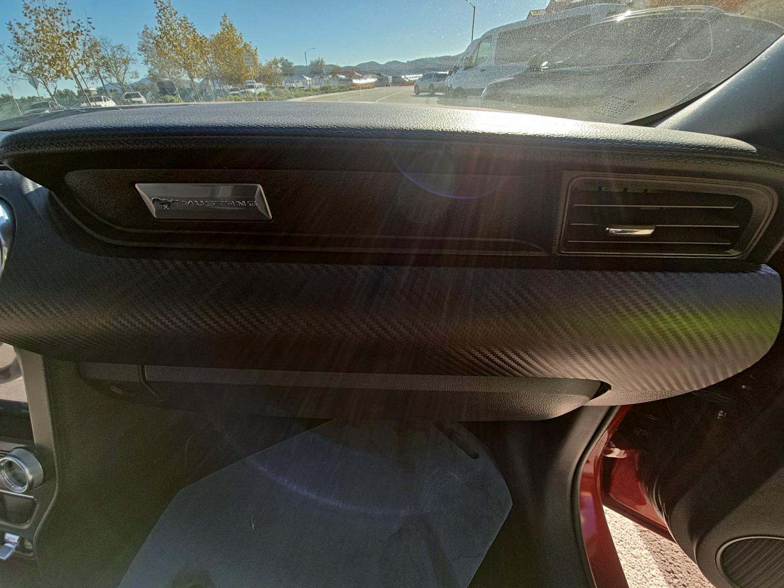 2022 Ford Mustang EcoBoost RWD