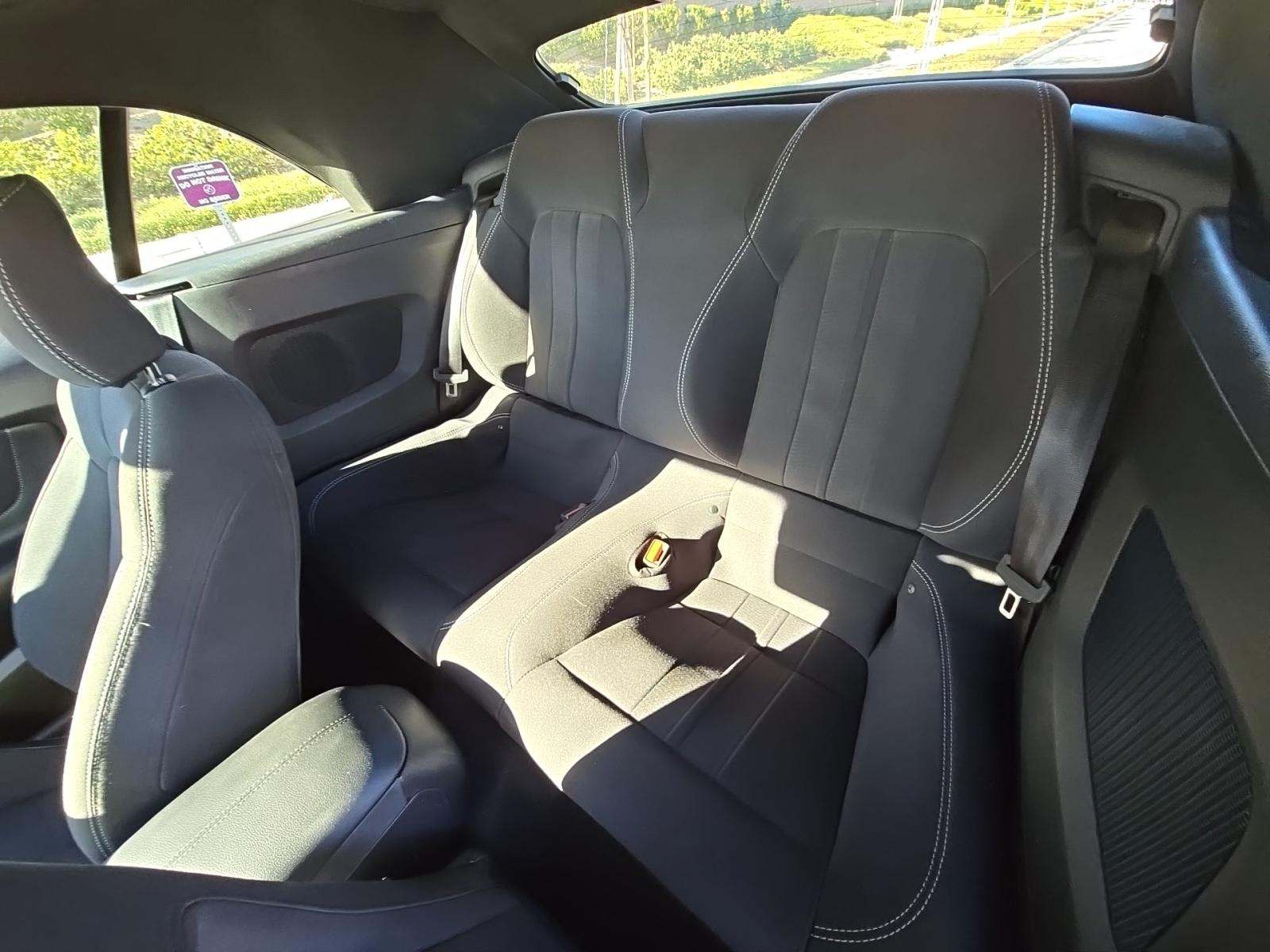 2022 Ford Mustang EcoBoost RWD