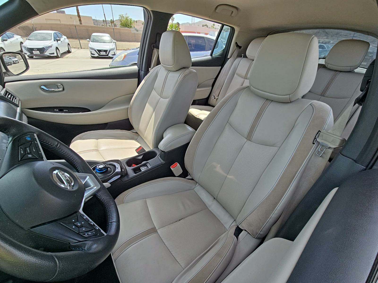 2020 Nissan LEAF SL PLUS FWD