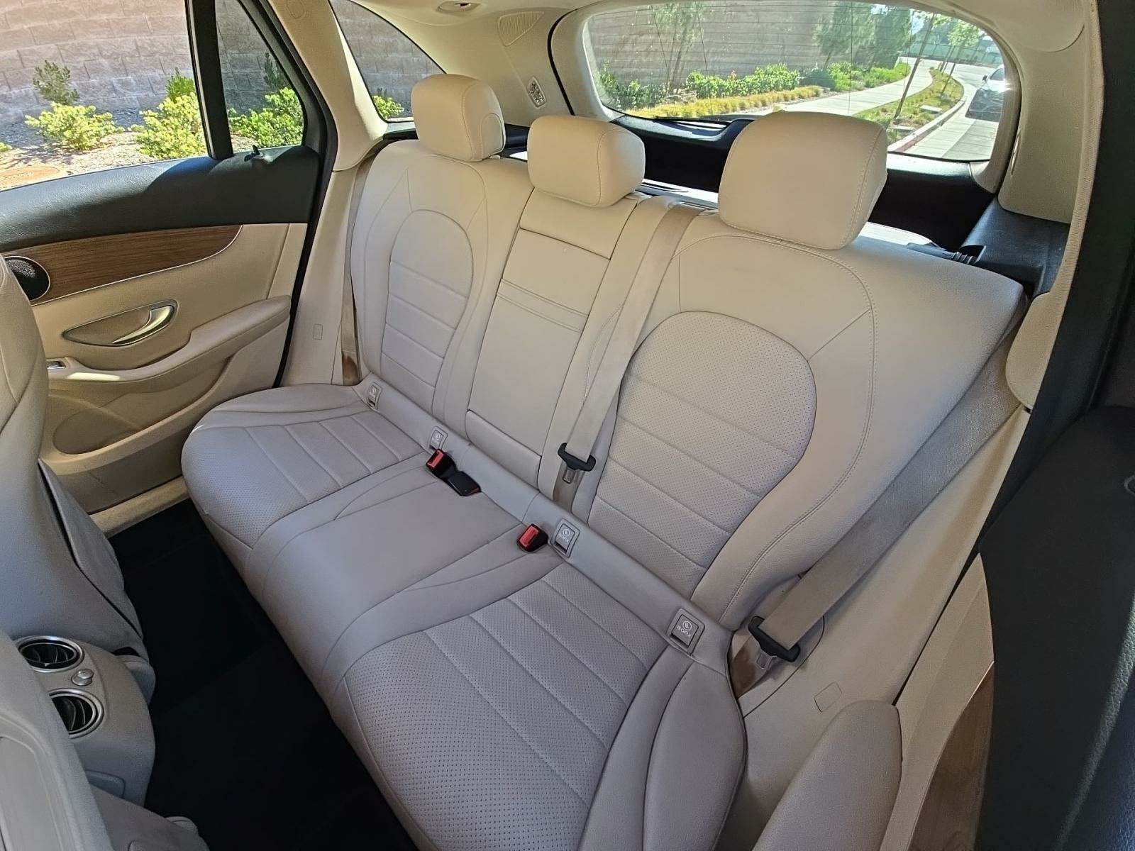 2019 Mercedes-Benz GLC GLC 300 RWD