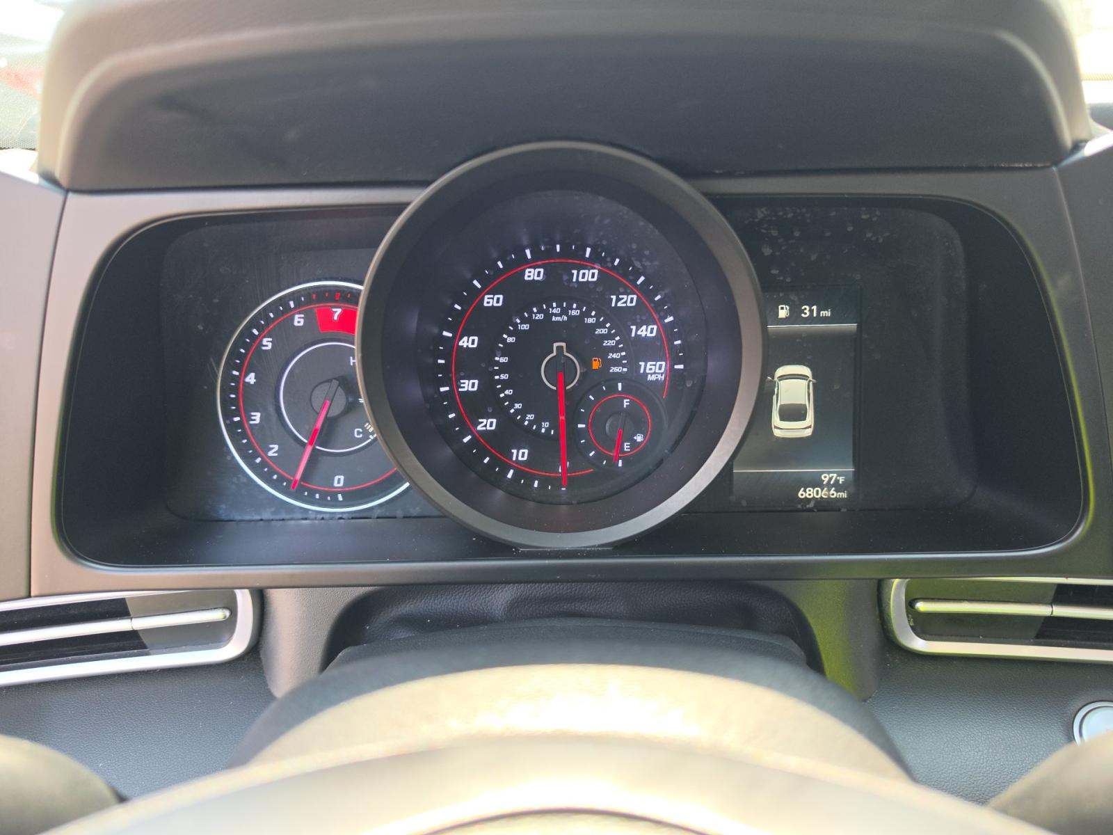 2023 Hyundai Elantra SEL FWD